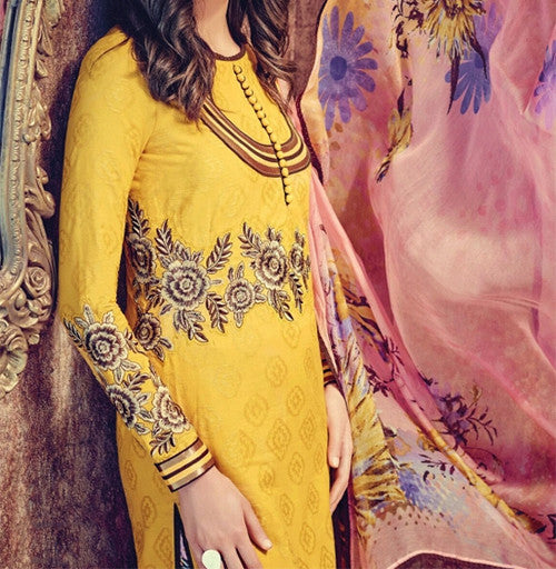 6 Latest Designer Kurtis Styles Making It To The Runway