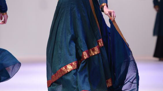 The Various Styles To Adorn The Indo Western Kurtis