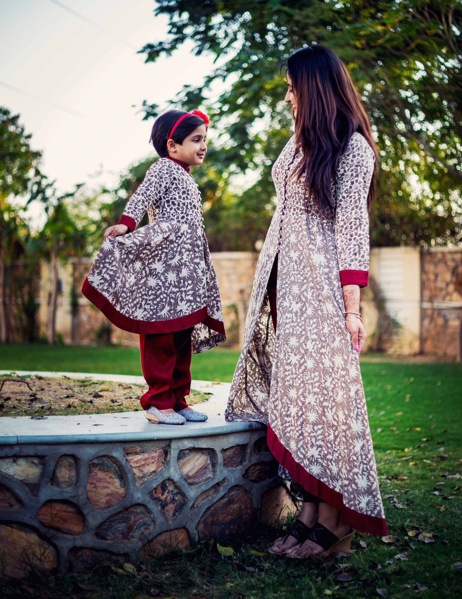 indo western for girl and mom