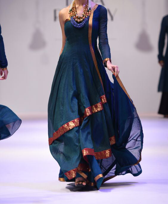 The Various Styles To Adorn The Indo Western Kurtis